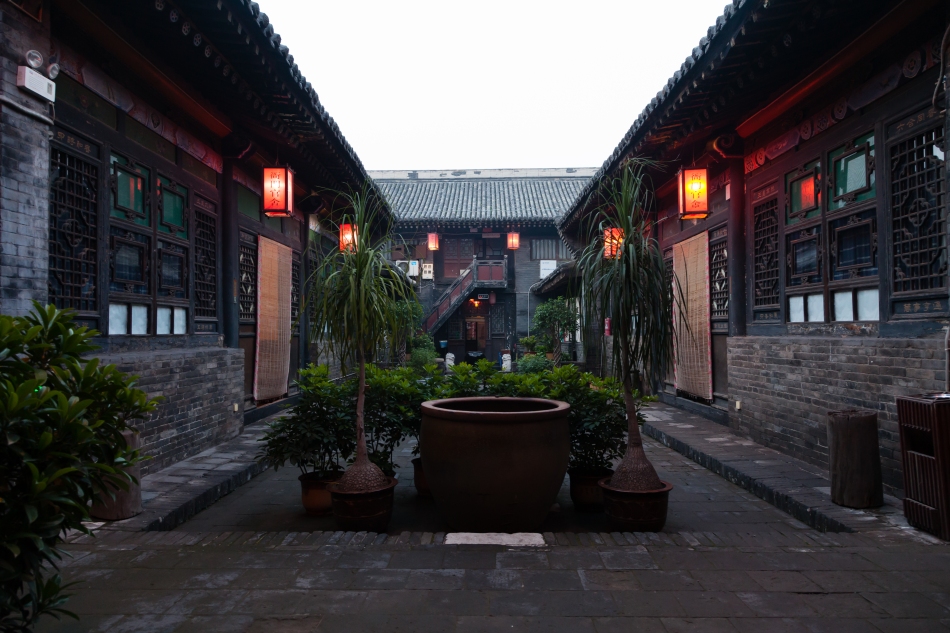 Staying in a hotel in the old city of Pingyao brings you hundreds of years back in time.