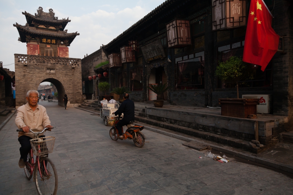The morning rush hour in Pingyao.